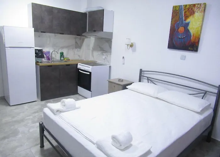 Artistic Rent & Nea Kallikrateia