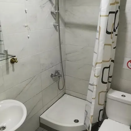 Artistic Rent & Aparthotel 3*